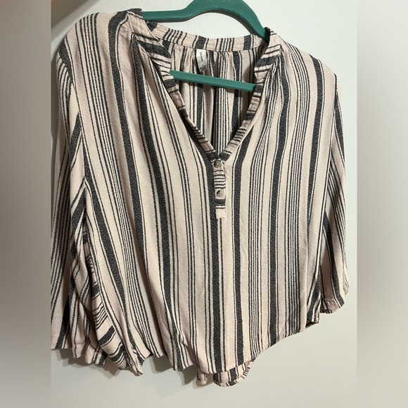 Gentle Fawn 3/4 button - Picture 1 of 1